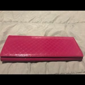 Hot pink Gucci wallet